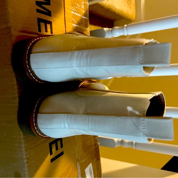 Universal Thread White Faux Leather Men’s Boots Size 7.5 - Picture 9 of 10